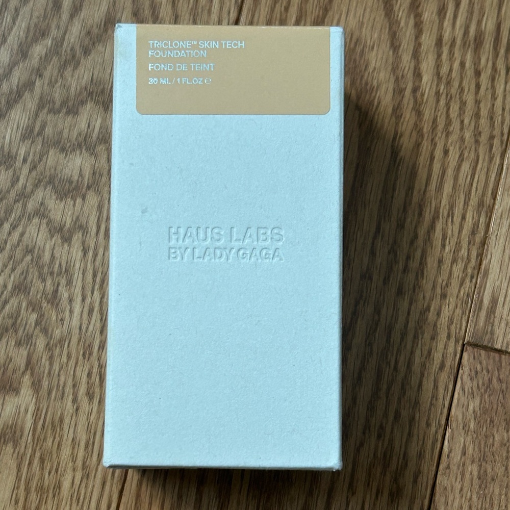 HAUS Labs Foundation 120 Light Warm